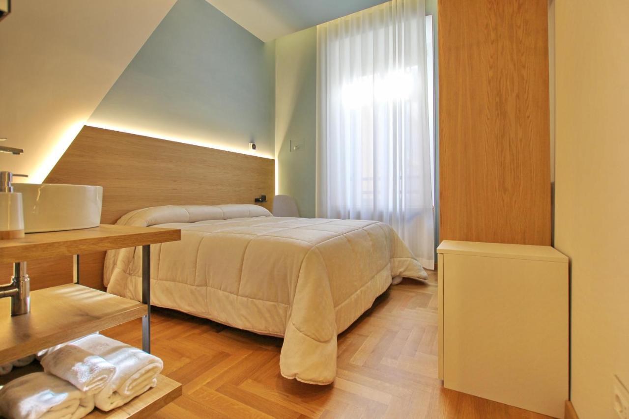 Dea Rome Suites